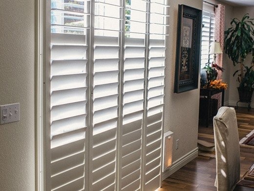 Hunter Douglas Dealer Image